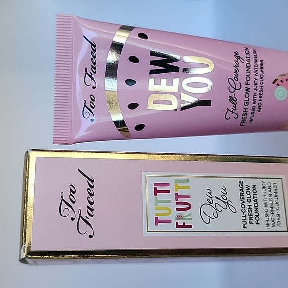Too Faced Tutti Frutti Dew You Full Coverage Fresh Glow Foundation - Van… - Picture 3 of 10